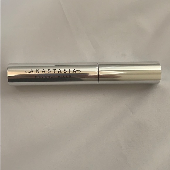 Anastasia Beverly Hills Other - Anastasia Clear Brow Gel Anastasia Beverly Hills Other - Anastasia Clear Brow Gel